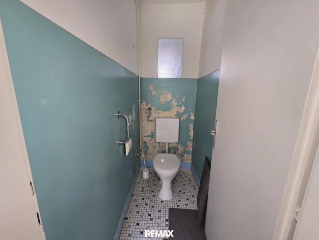 WC