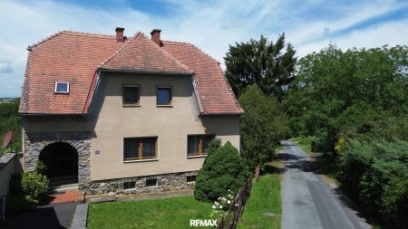 Großzügiges Einfamilienhaus mit 7 Zimmern, Garage und traumhaftem Garten in St. Michael im Burgenland