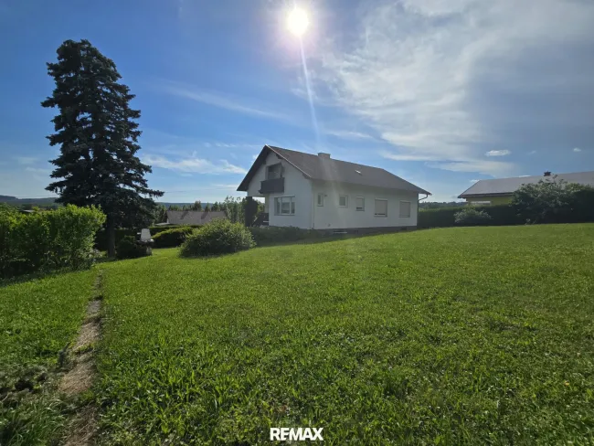 Garten mit Haus