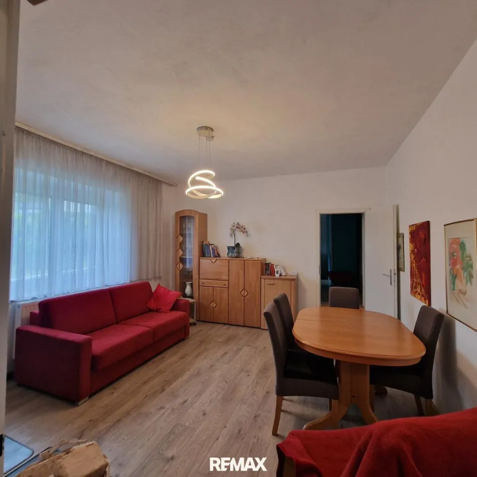 Haus seitlich