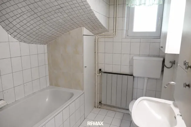 Badezimmer im Erdgeschoss