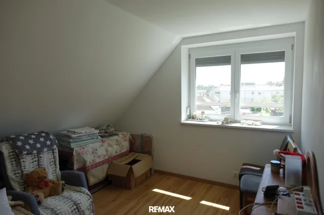weiteres Zimmer im Dachgeschoss