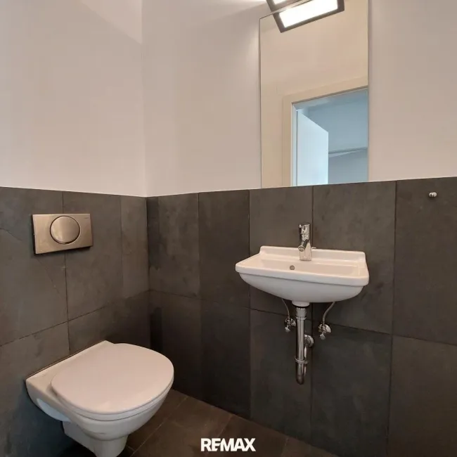 moderne Toiletten