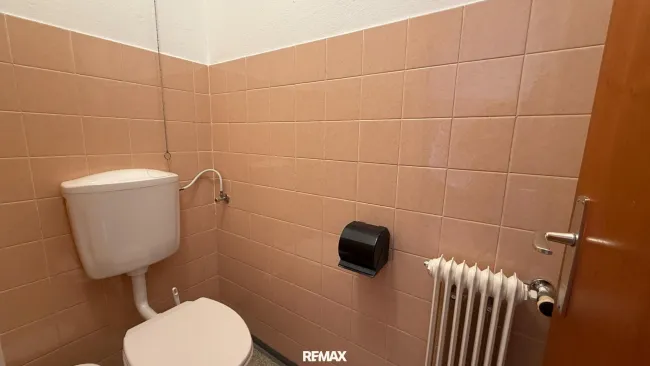 separate Toilette