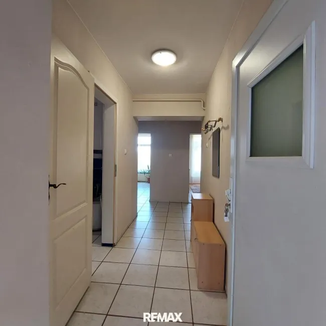 Wohnung 2 Vorzimmer