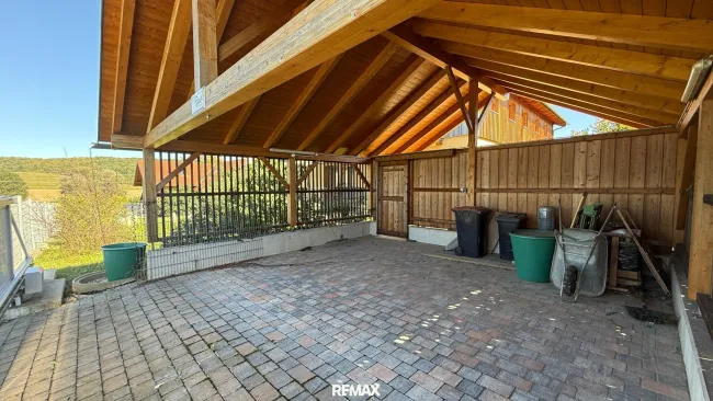 Carport