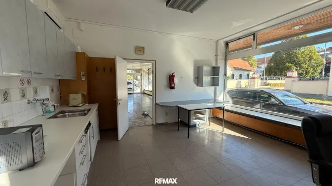 Büro 1