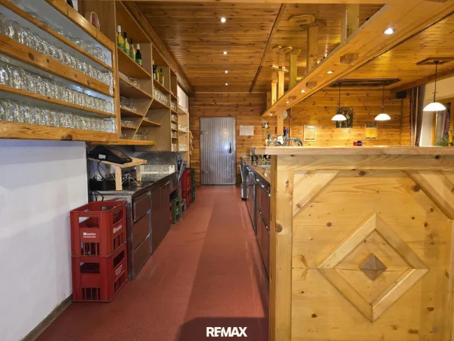 Bar, Zugang zum Kühlraum
