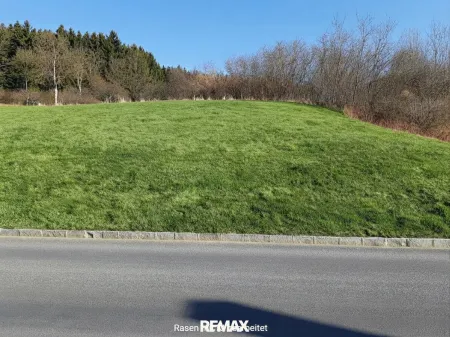 Der richtige Platz für Ihr Eigenheim - zwei Baugrundstücke nebeneinander mit 1142 m² direkt in Stegersbach