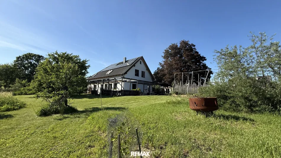 Architektenhaus mit sehr vielen Möglichkeiten - Titelbild