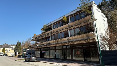 Geschäftshaus