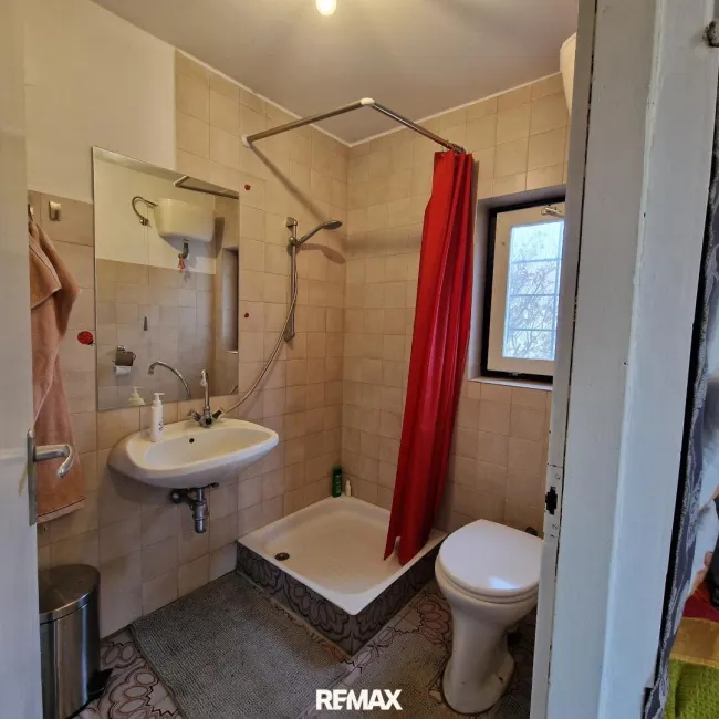 Bad und WC im Haus