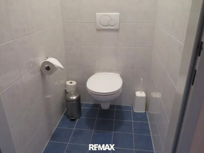 2 WC