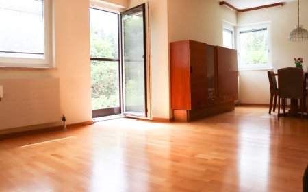 Sanierungsbedürftige 4,5 Zimmer-Gartenwohnung mit gutem Grundriss samt Terrasse und Garagenabstellplatz in Natters