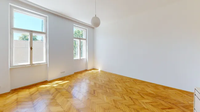 WOHN-/SCHLAFZIMMER