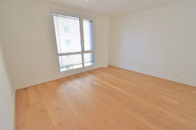 Exklusive 3 Zimmerwohnung am Stockhof mit Balkon - Bild