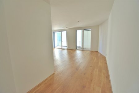 Exklusive 3 Zimmerwohnung am Stockhof mit Balkon