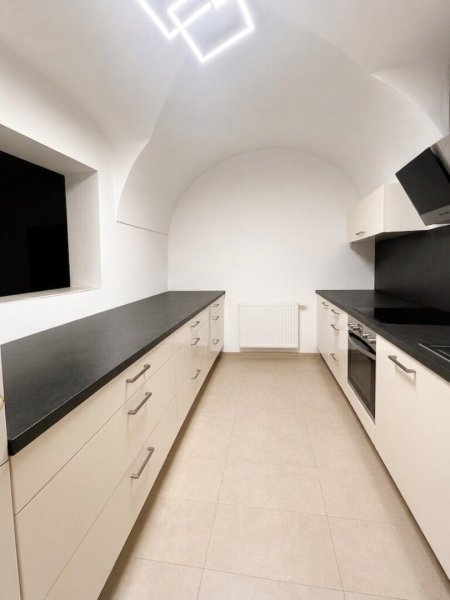 4-Zimmer Wohnung im Zentrum von Linz ab sofort zu vermieten