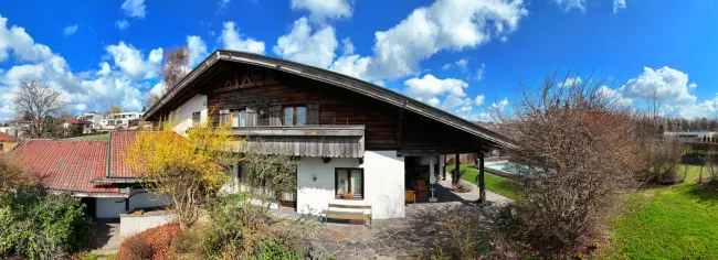 Südtiroler Architektenhaus – in repräsentativer Wohnlage - Titelbild