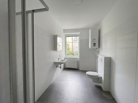 Schöne neu sanierte 2,5 - Zimmer Wohnung in LINZ URFAHR ab 01.08.2026 verfügbar