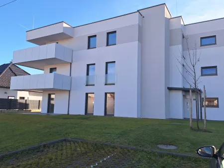 Charmante Gartenwohnung mit PKW-Stellplatz in der Tiefgarage