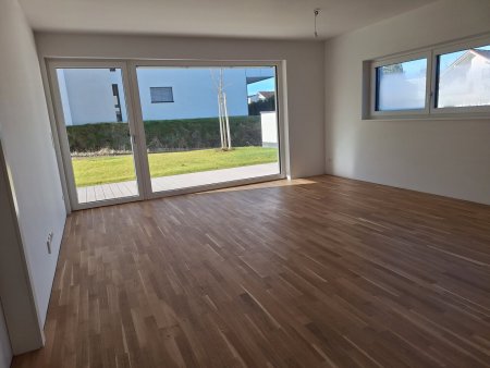 Charmante Gartenwohnung mit PKW-Stellplatz in der Tiefgarage