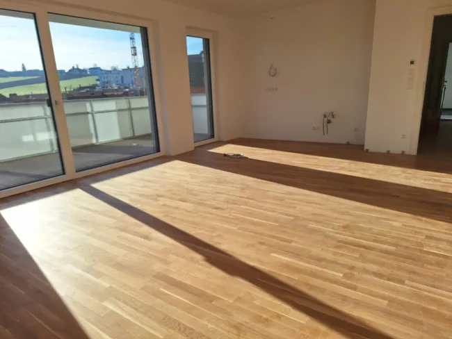 ERSTBEZUG - 3-ZIMMER - WOHNUNG MIT GROSSBALKON - Bild