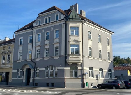 Großzügige und helle Büro-/Kanzlei-/Studiofläche in bester Lage