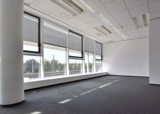 Für KREATIVE Köpfe - die PERFEKTE Bürofläche - Bild