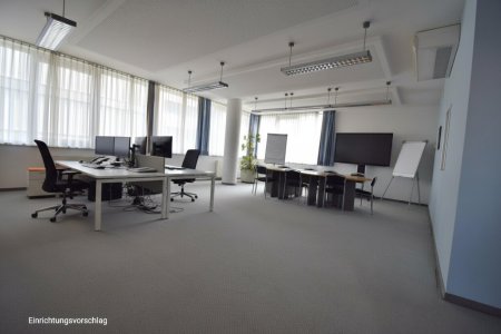 GROSSZÜGIGE Räume, ZEITGEMÄSSE Ausstattung - Ihr neues Büro erwartet Sie in Urfahr
