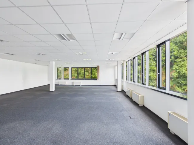 Attraktives BÜRO in Linz inkl. 5 PARKPLÄTZEN ! - Bild