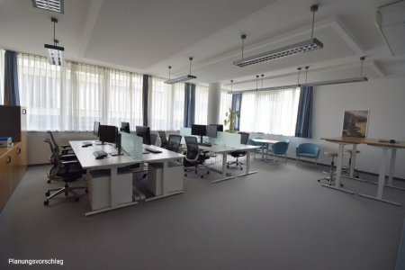 Großzügige BÜROFLÄCHE in bester Lage in URFAHR - EG + 1.OG