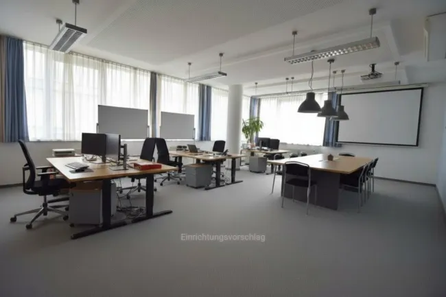 Großzügige BÜROFLÄCHE in bester Lage in URFAHR - EG + 1.OG - Bild