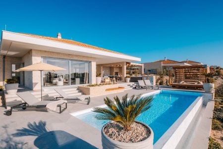Einzigartiges Privatresort mit 6 luxuriösen Villen und ein Verwaltungs- und Servicegebäude auf der Insel Pag!