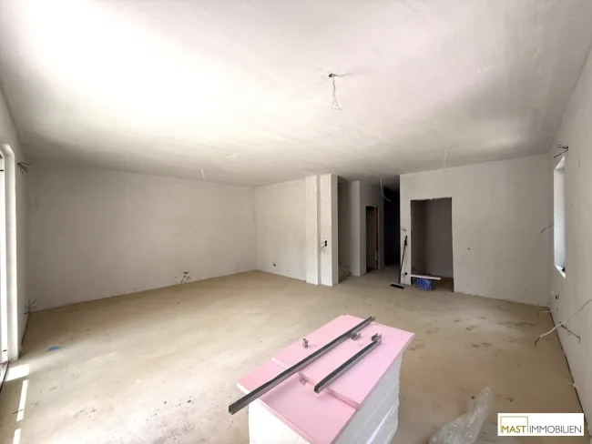 In Kürze verfügbar - 5 Zimmer Doppelhaushälfte in Tribuswinkel bei Baden/Wien - Erstklassige Raumaufteilung inkl. 3 Außenflächen - Bild
