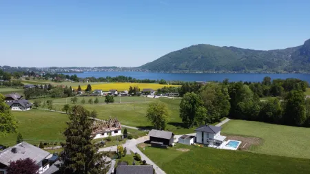 Prestige-Grundstück mit Traunsee-Panorama und Studie für eine Luxusvilla