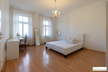NEUER PREIS - 255.000,-- € für eine 63 m² große 2 Zimmer Wohnung in ausgezeichneter Lage