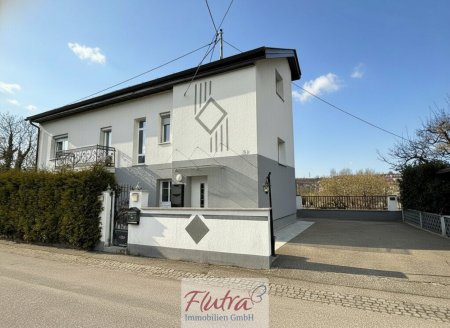 Lambach - Mehrfamilienhaus in zentraler Lage mit bester Infrastruktur
