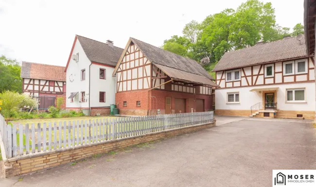 +++Stilvolles Fachwerkhaus mit Nebengebäude und Garten sucht neuen Besitzer+++ - Bild