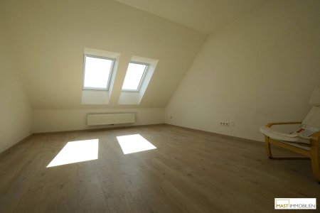 Befristetes Mehrparteiengebäude in ausgezeichneter Ruhelage - 7 Wohneinheiten