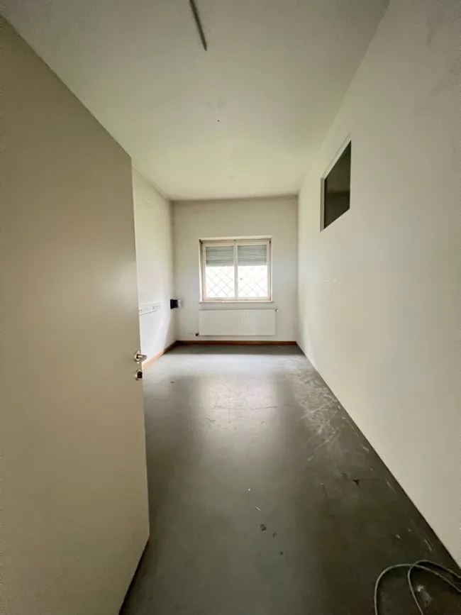 Gewerbeobjekt in St.-Peter mit Büro- und Hallenflächen - Bild