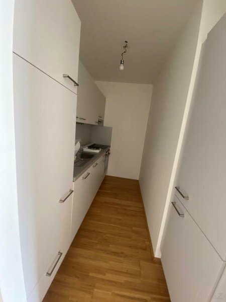 Moderne 1-Zi-Wohnung mit Balkon in Graz!