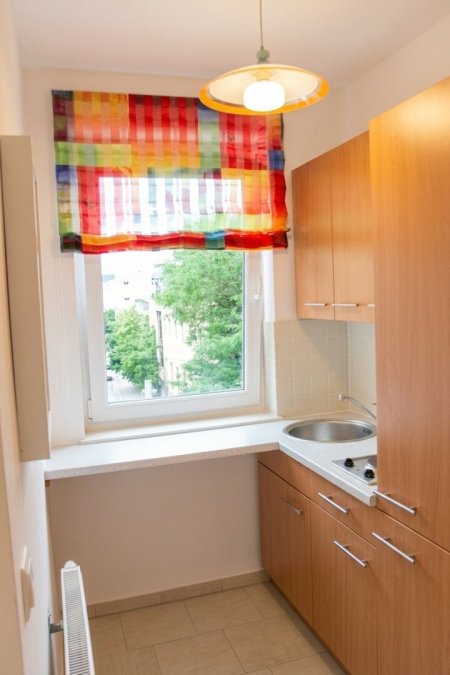 Top Wohnung 34m² mit Balkon, Einbauküche & Aufzug