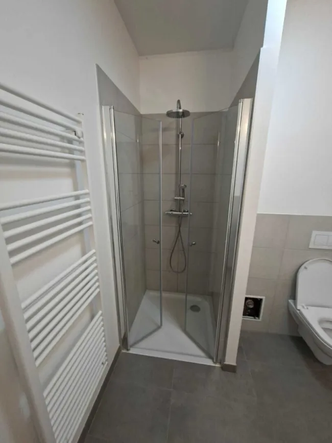 Moderne 2-Zi-Wohnung mit Balkon, Fußbodenheizung & Aufzug in Graz 8041! - Bild