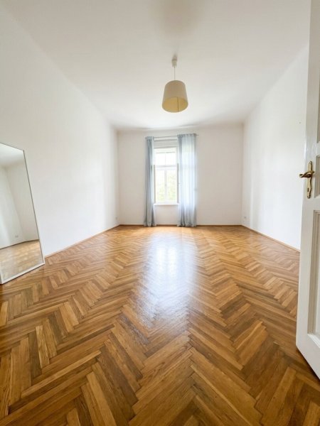 Moderne 3-Zi-Wohnung mit Stadtblick