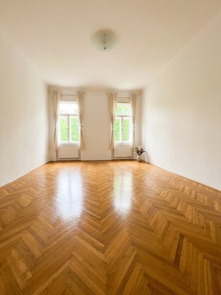 Moderne 3-Zi-Wohnung mit Stadtblick