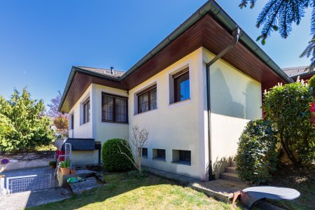 Waltendorf: Großzügige Villa auf 1.120 m² Grundstück | WA 0,3–0,6