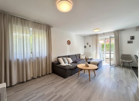 Wattens: Naturnahe 3-Zimmerwohnung mit sonniger Terrasse (ca. 9 m²), großem Kellerabteil & Tiefgaragenabstellplatz in ruhiger Lage