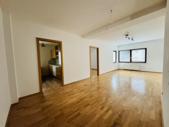 Mietwohnung: 3-Zimmer-Wohnung mit TG-Platz im Wipptal – Steinach am Brenner - Bild