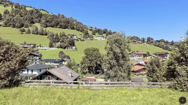 Grundstück mit guter Baudichte in Niederau/Wildschönau – sonnige Hanglage mit Aussicht - Titelbild